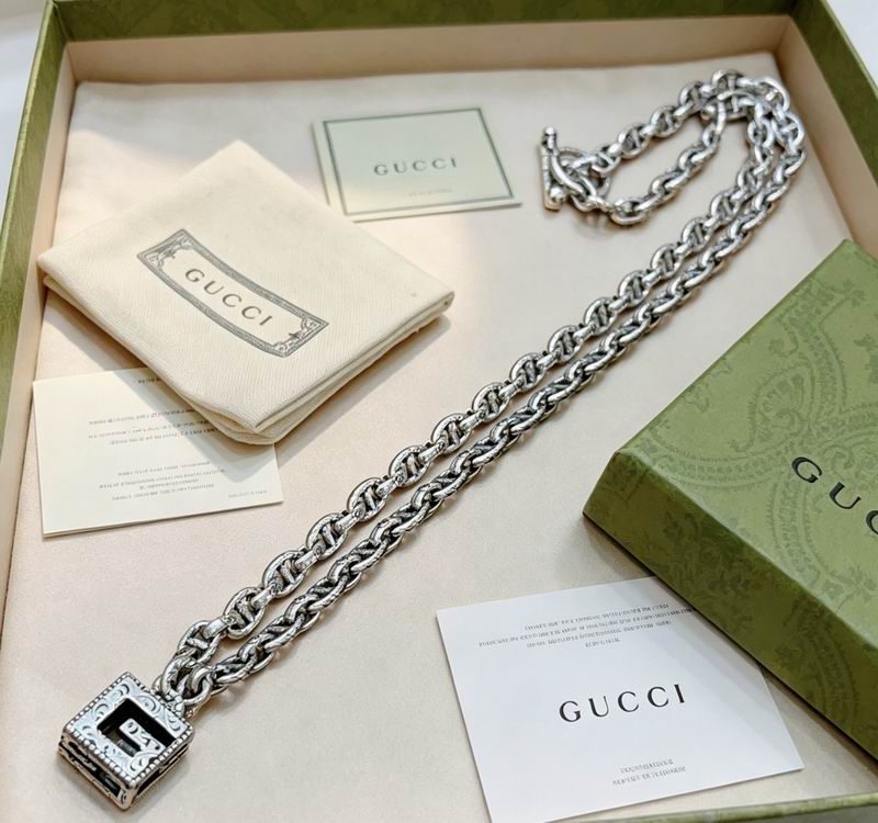 Gucci Necklace 08yxs57